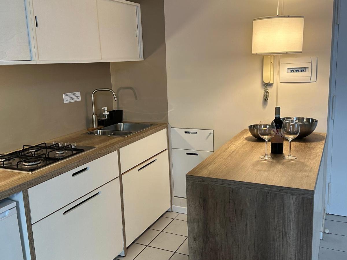 Vicool Apartments - Centro Storico Napoli 外观 照片